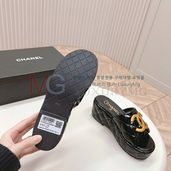 *  CF507882