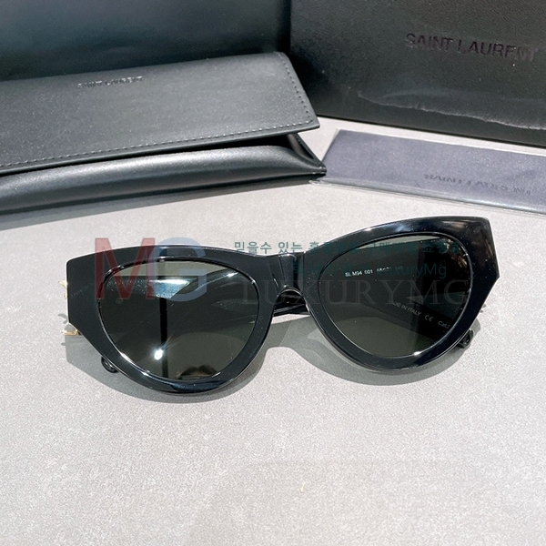 ζ ۶ 9YSL0229