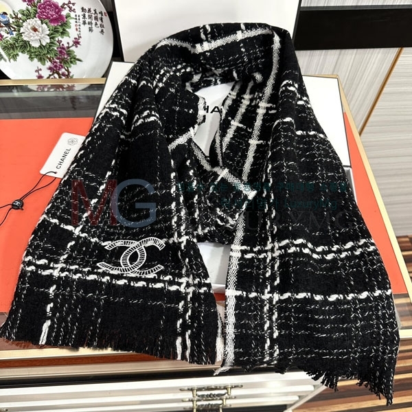 * ÷ C949931-3