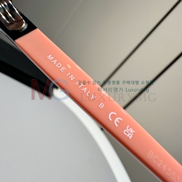* ۶ 2CC63367-2