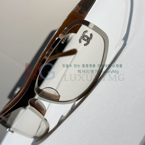 * ۶ 2CC63362-3