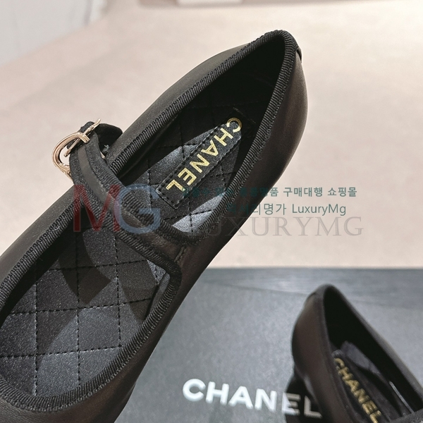*  ÷ KX681529-1