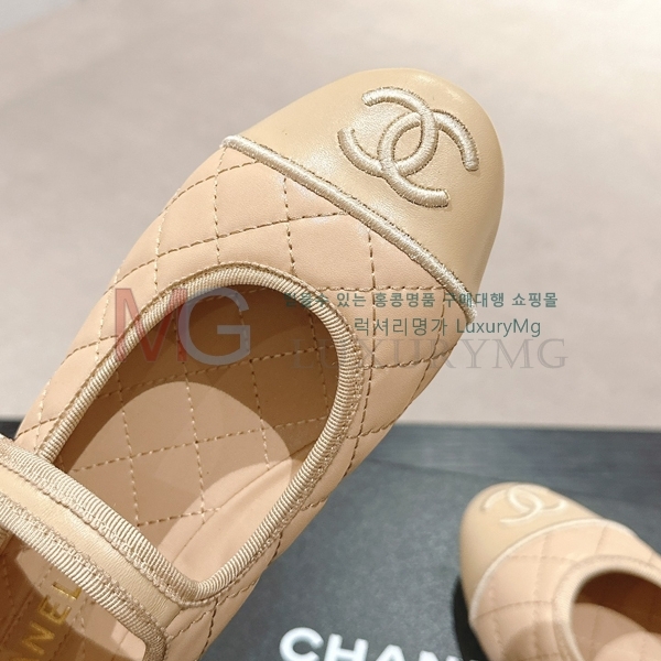 *  ÷ KX681526-4