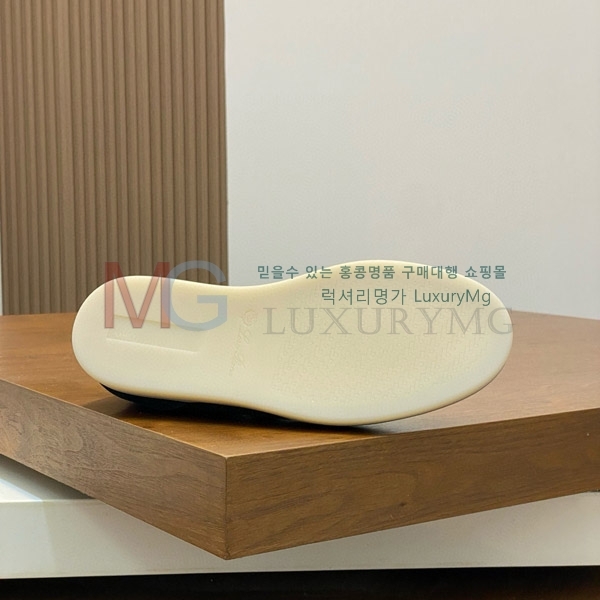 ηǾƳ   LP566041-4