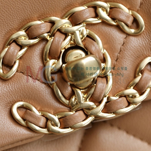 * 19 ÷ AS1160-306