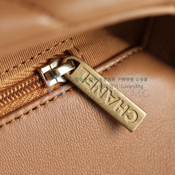 * 19 ÷ AS1160-306