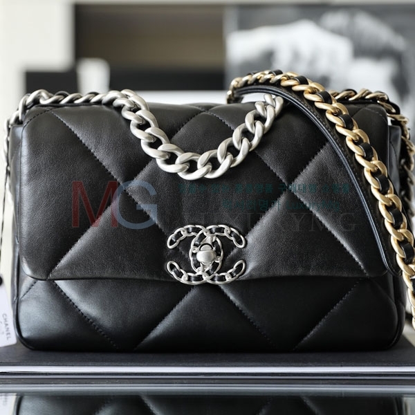 * 19 ÷ AS1160-302