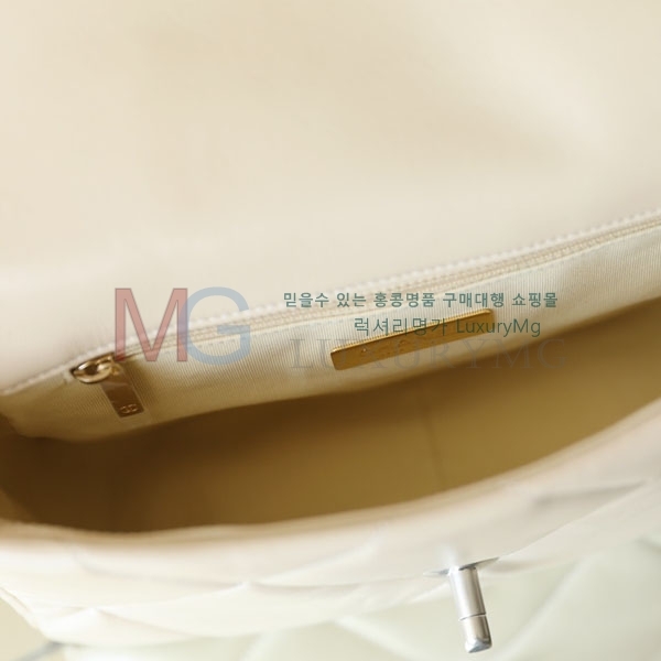 * 19 ÷ AS1160-308