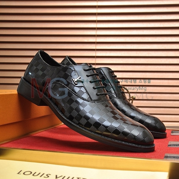 ̺ 屸 LV688450-4