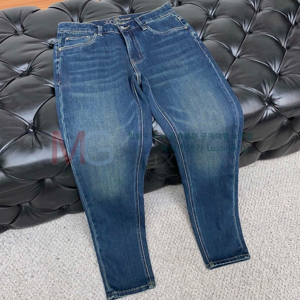   û DG978568-2