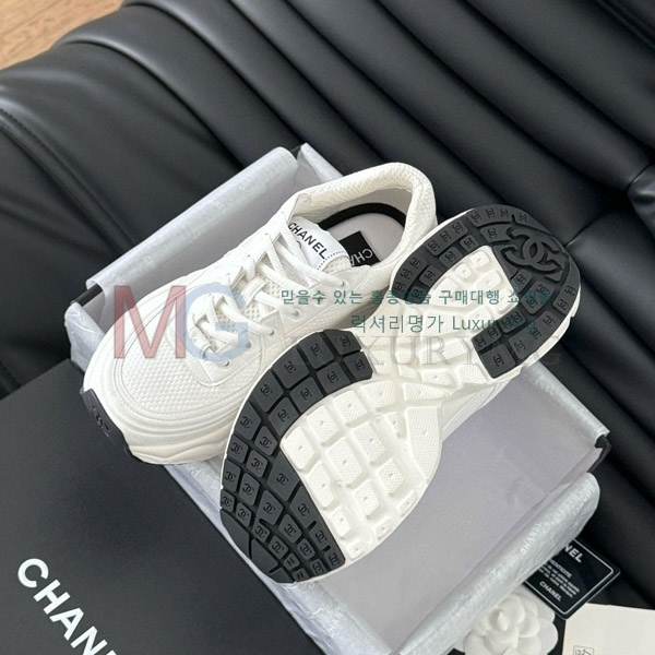 *  Ŀ CH4908887-1