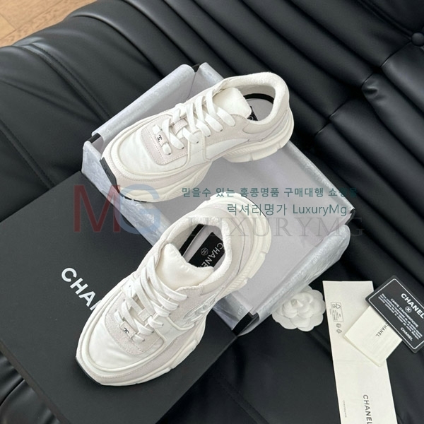 *  Ŀ CH490111-4