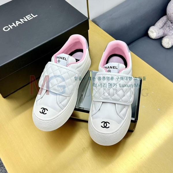  * Ŀ CH464163-4