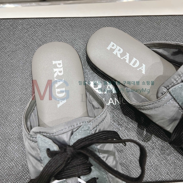     PA809991-5