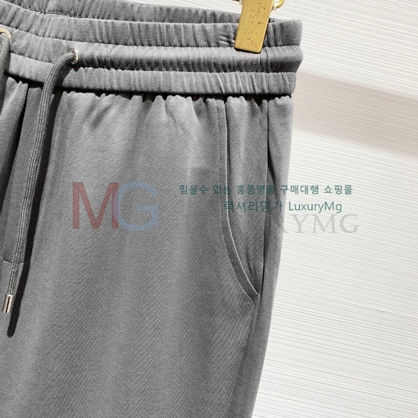 ̺  LV25504-1
