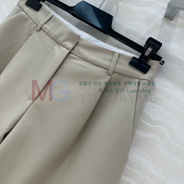   ݹ MJ2532944-3