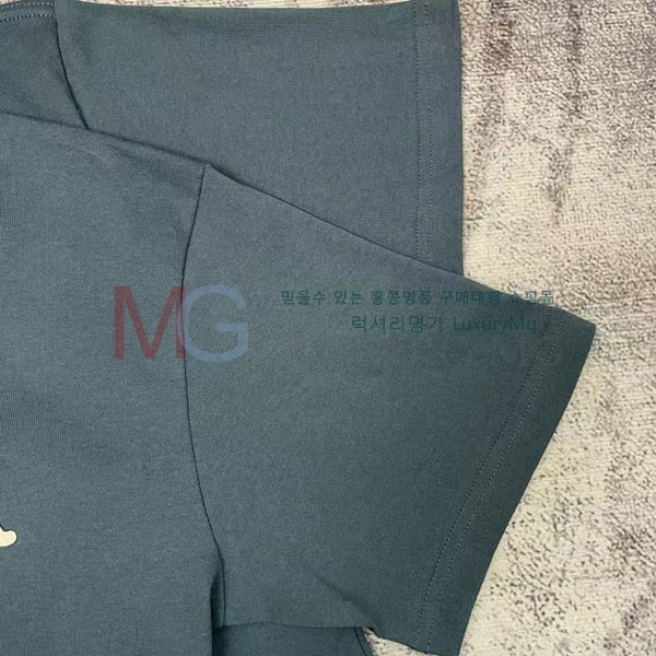  Ƽ  8DR60225-1