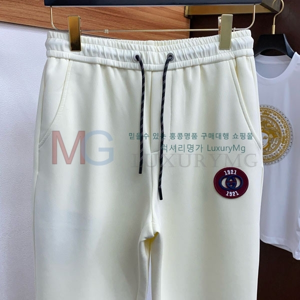    2GU8040124-1
