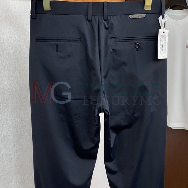    DR880671