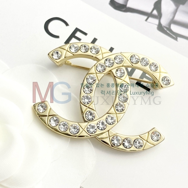 * ġ G1006746