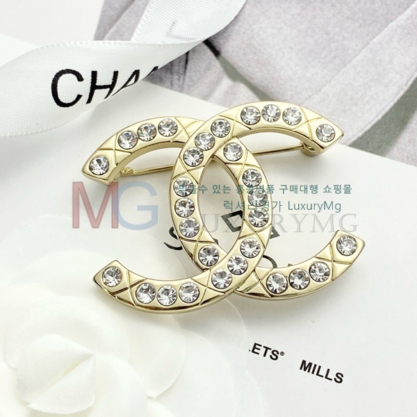 * ġ G1006746