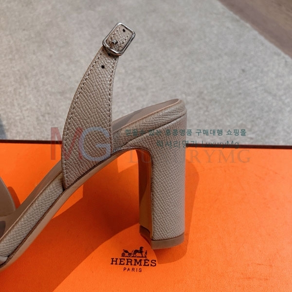 ޽   H405802-5