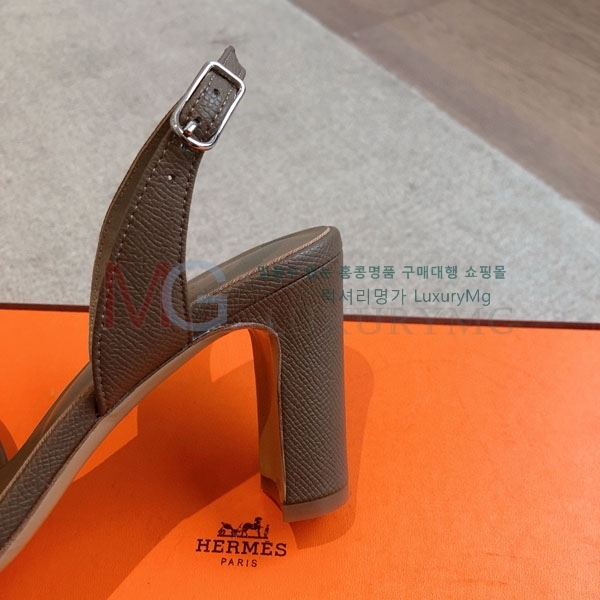 ޽   H405802-7