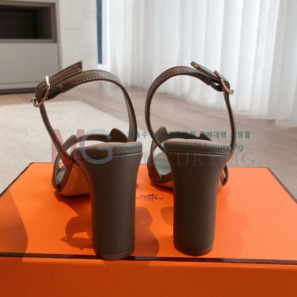 ޽   H405802-7