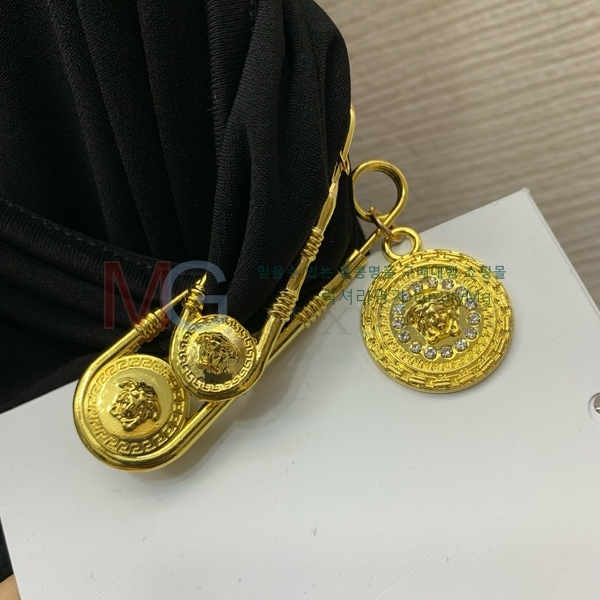 ü  ǽ VE316536