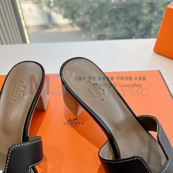 ޽   RE5778841-1