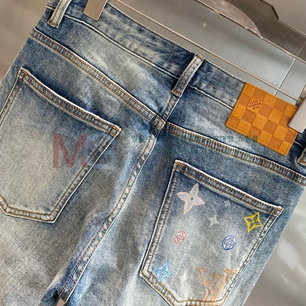 ̺  û LV4458874