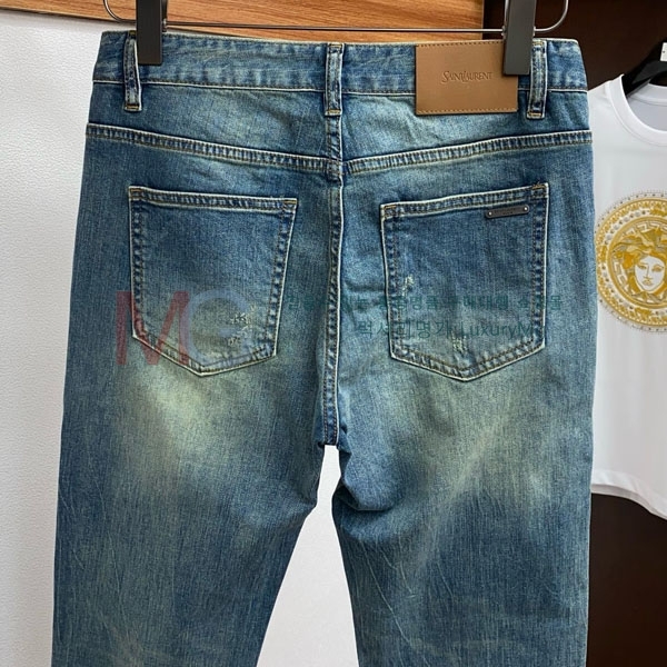 ζ  û Y5509936