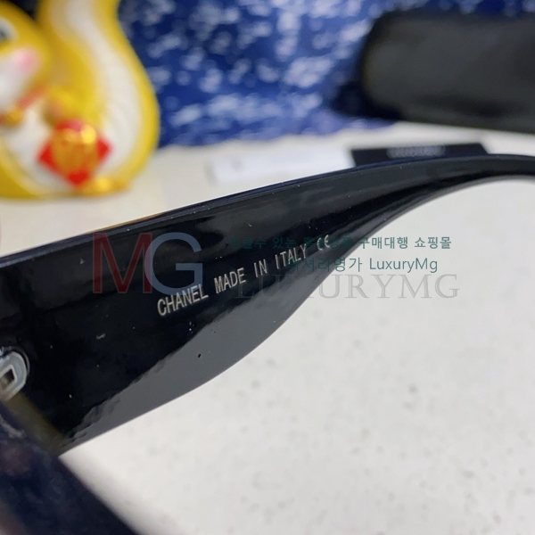 * ۶ 2CC63384-1