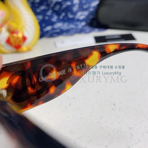* ۶ 2CC63384-2