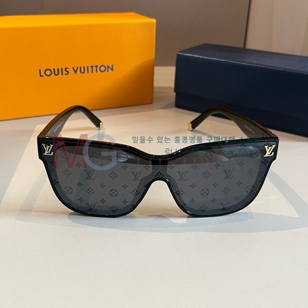 ̺ ۶ LV066873-3