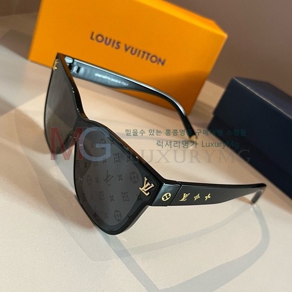 ̺ ۶ LV066873-3