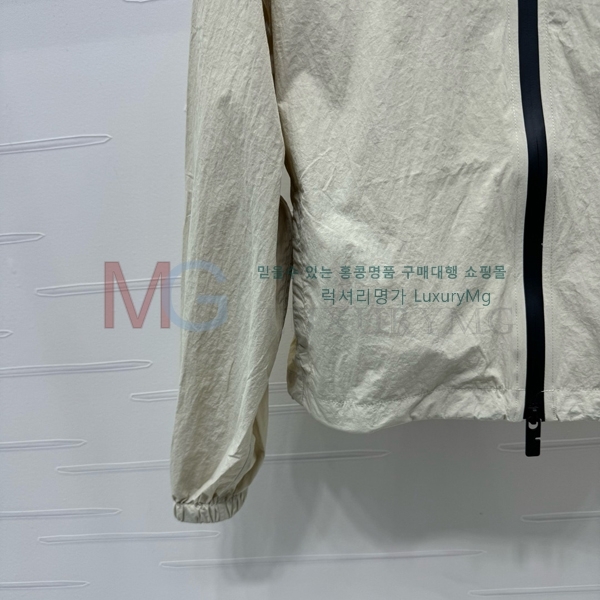  Ʈ 35BU25325751-1