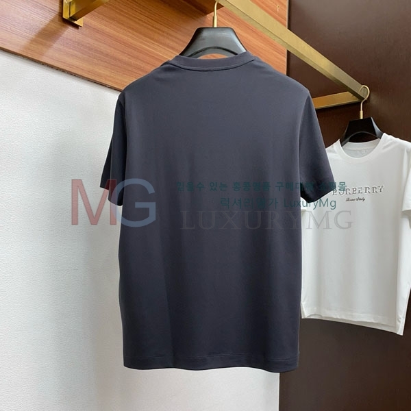   Ƽ B2056607