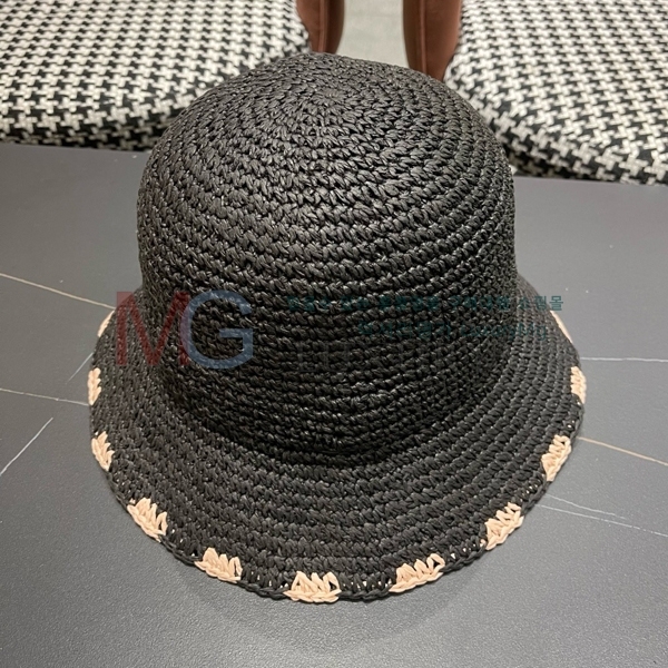 ̺  LV68851-2