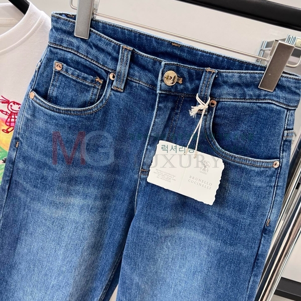  ڷ ġڸ û 36BC2522157
