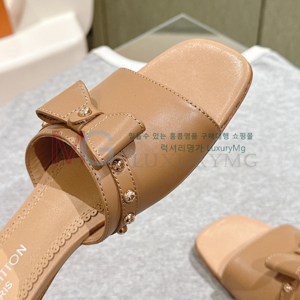 ̺   LV159121-1