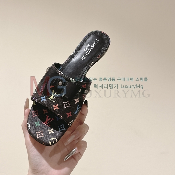 ̺   LV159121-3