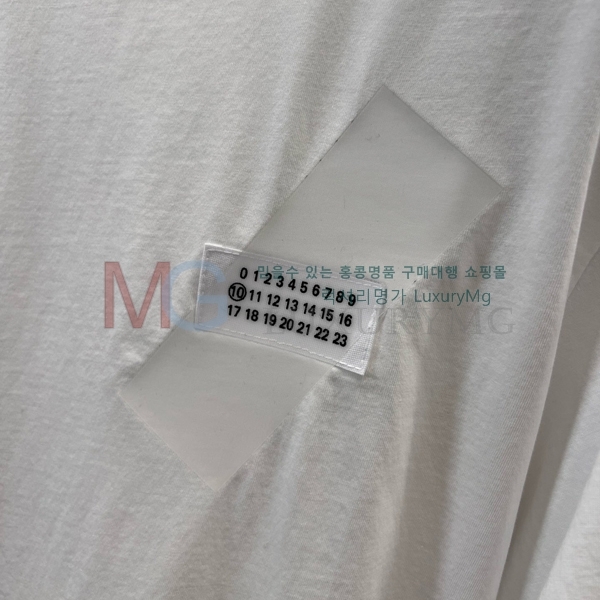   Ƽ MM23158-1