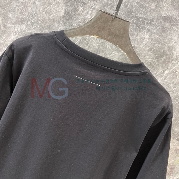   Ƽ MM23158-2