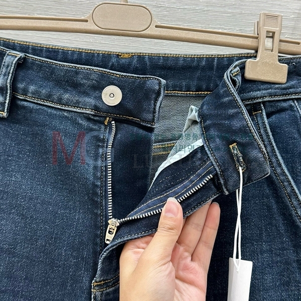  ڷ ġڸ û BC252741