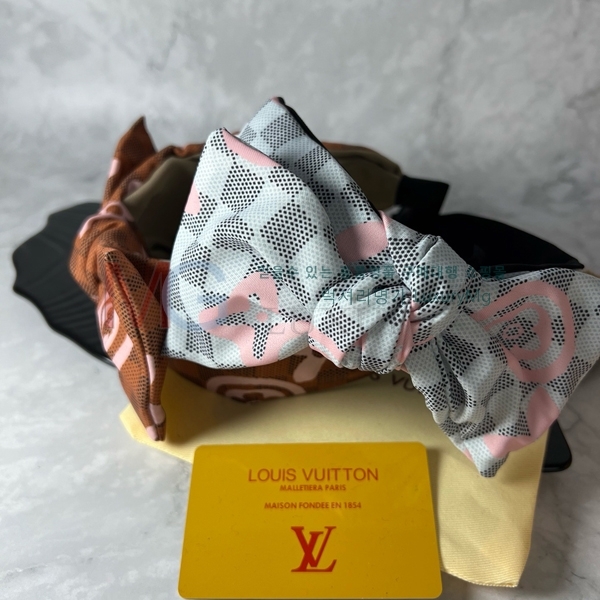 ̺  LV9082657