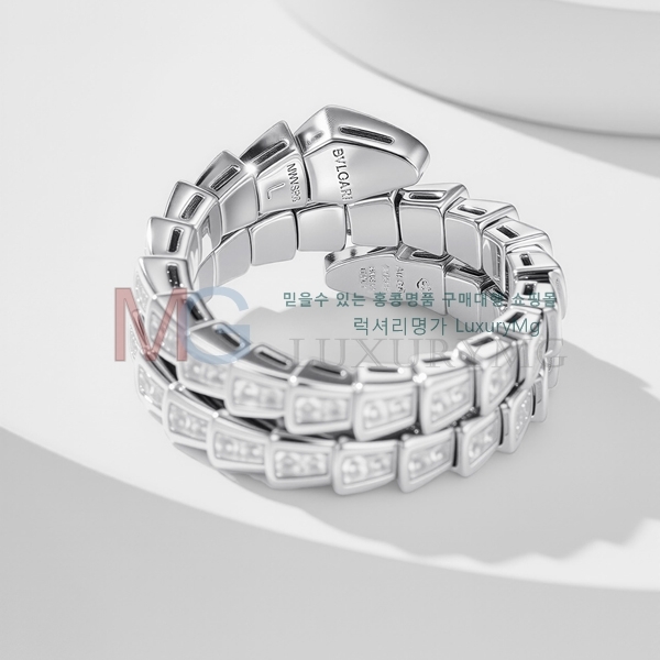 Ұ  BV695675-2