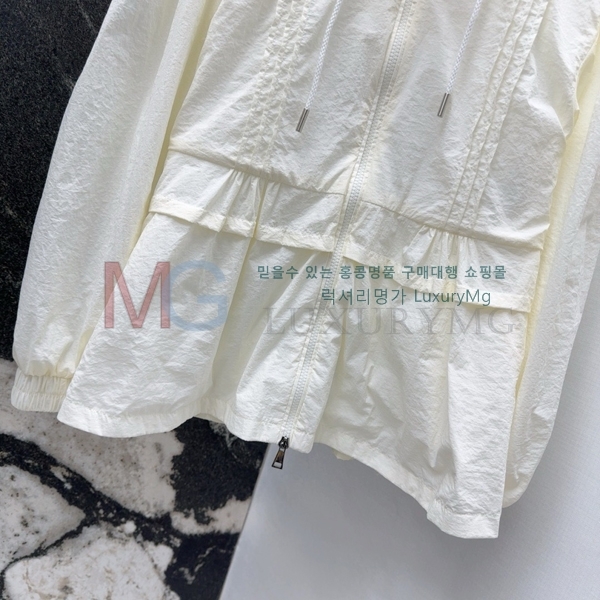  ˷   AQ42521-2