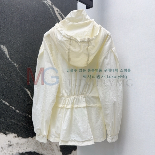  ˷   AQ42521-2