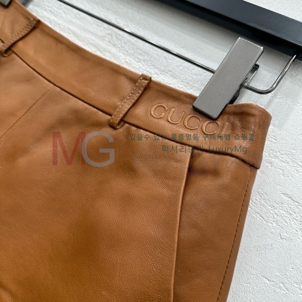    GU321583-2